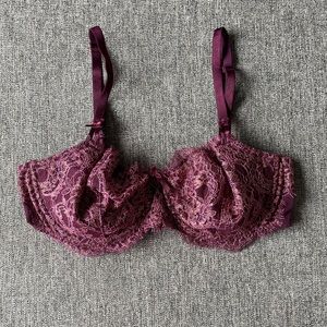 Victoria’s Secret Dream Angels Push-Up without Padding Bra